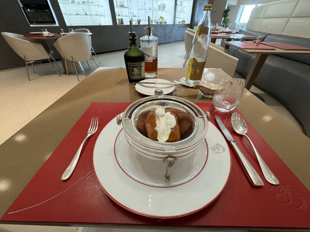 Baba au rhum du chef Alain Ducasse