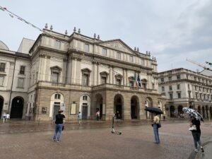 La façade de la Scala de Milan