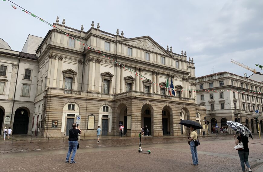 La façade de la Scala de Milan